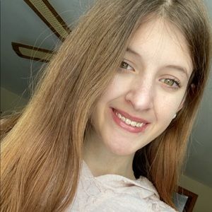 Meet your Posher, Samara